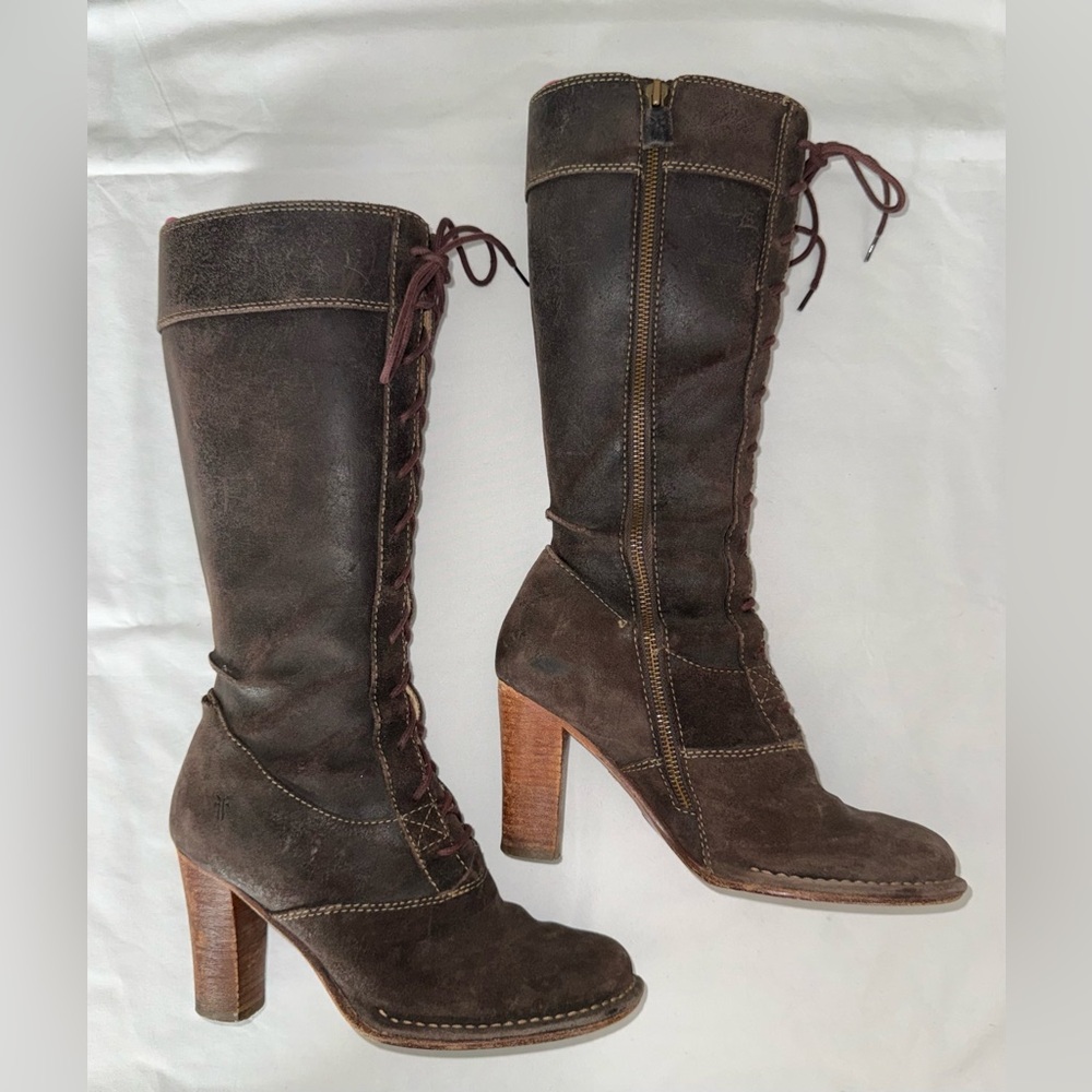 Womens FRYE Villager Dark Brown Heeled Boots sz 6.5